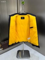 جاكيت فيندي أسود فخم