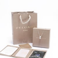 1V Monogram pattern engraved chain bracelet