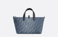 Dior Toujours bag in navy blue