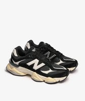 New Balance 9060- Black, white