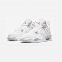 Air Jordan 4 white oreo