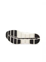 On running cloud White