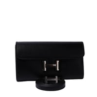 حقيبة يد نسائية