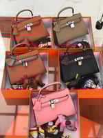 شنط يد نسائية كيري37