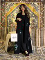 عباية هتون بقماش كريب كتان تطريز ورد