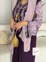 جلابية ميثاء قماش ناعم باكمام حرير تطريز بالصدر لو...