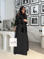 عباية فتون بليزر بقماش جاكار شتوي بتطريز مخمل اسود