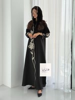 عباية الفارقه بقماش كريب كتان تطريز بيج