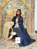 عباية مياسه بقماش كريب كتان مطرز كحلي