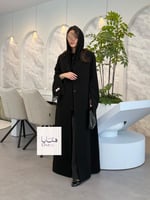 عباية جادي بلايزر بقماش كريب ايطالي اسود مع دانتيل...