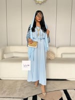 جلابية ميثاء قماش ناعم باكمام حرير تطريز بالصدر لو...