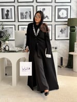 عباية جادي بلايزر بقماش كريب ايطالي اسود مع دانتيل...