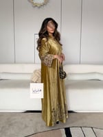 جلابية حسناء مخملية ذهبيه بتطريز ترتر مميز