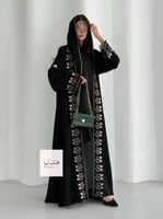 عباية ملاذ دبل كلوش بقماش انترنت تطريز وردي