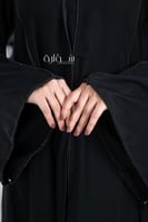 عباية استريت بكم مربع وتفاصيل كريستال