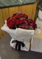 باقة ورد وتغليف هديه