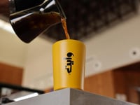 كوب وايت أصفر | حافظ للحرارة