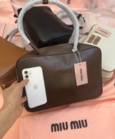 شنط ميو ميو