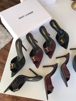 كعب سان لوران