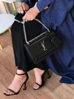 طقم سان لوران