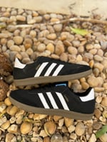 شوزات اديداس سامبا