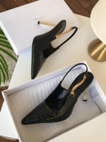 كعب سان لوران