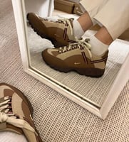 شوزات جاكيموس