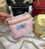 شانيل ميني فانيتي