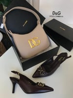 طقم مع جميع الملحقات