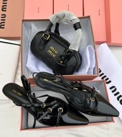 طقم مع جميع الملحقات