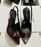 كعب سان لوران