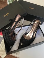 شوزات كعب شانيل