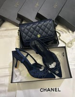 طقم مع جميع الملحقات