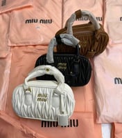 شنط ميو ميو