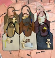 شنط ميو ميو