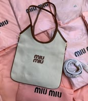 شنط ميو ميو