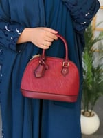 شنط لويس فيتون