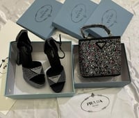 طقم مع جميع الملحقات