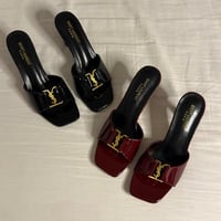 كعب سان لوران