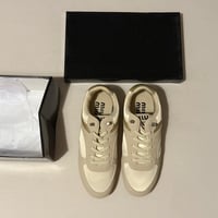 شوزات ميو ميو