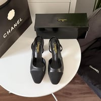 شوزات شانيل