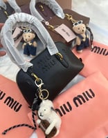 شنط ميو ميو