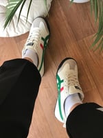 شوزات تايقر