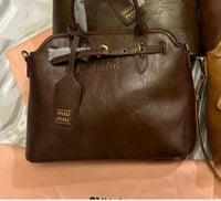 شنط ميو ميو