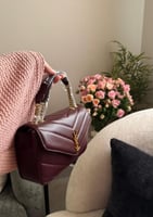 شنطة سان لوران