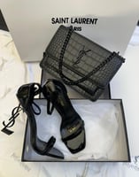 طقم مع جميع الملحقات