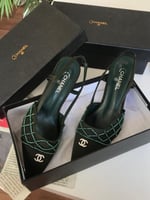 شوزات كعب شانيل