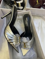 كعب سان لوران