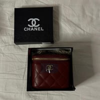 شنط شانيل ميني فانيتي