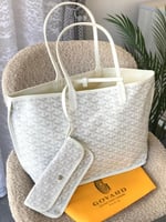 شنطة الجامعة